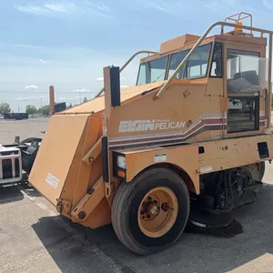 Elgin street sweeper