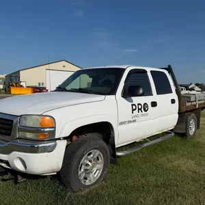 2006 GMC Sierra flatbed service truck