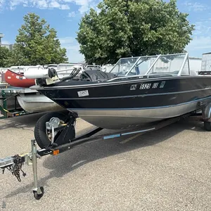 1991 Spectrum 1950 19.5' fishing boat