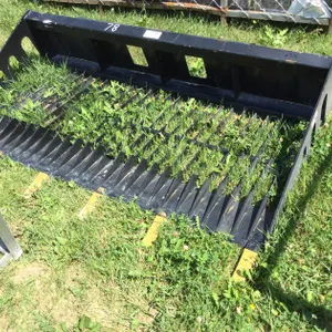 GITI Skid Steer Rock Tooth Bucket