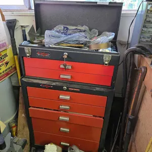 KING SEVEN DRAWER TOOL BOX LOT