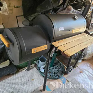 NEW BRAUNFELS SMOKER