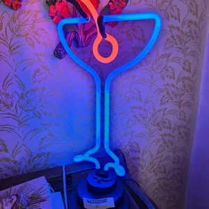 DECORATIVE MARTINI LIGHT