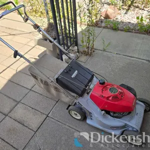HONDA HR 173 LAWN MOWER WITH BAG