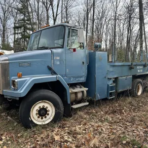 1989 AutoCar Flatbed Truck