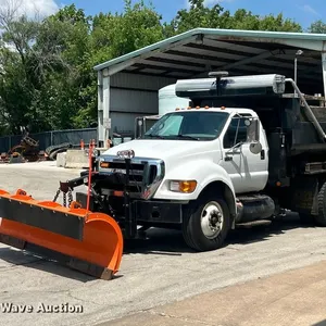 2008 Ford F750 Super Duty dump truck