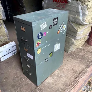 Prestonia 3-Drawer Steel Filing Cabinet
 UNRESERVED