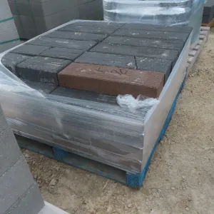55 Patio Brick/Stone – 20? × 6? × 3?