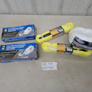 2 Power Fist 8 Ton Pulley Blocks with Hooks and Maxload Tow Straps