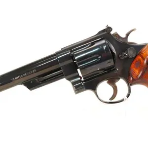 Smith & Wesson 29-2 .44MAg