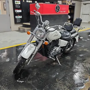 2005  Honda  Shadow  VT1100C2D