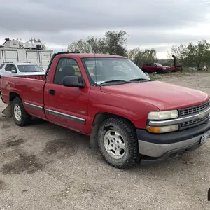 2001 Chevrolet  Silverado 1500 Reg Cab Truck
 RESERVE LIFTED