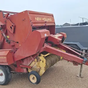 New Holland 845 Baler