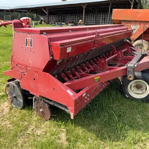 12 ft International 6200 Press Seed Drill w/ Double Disk, Fertilizer, Grass, Rubber Press Wheels