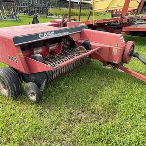CIH 445 Square Baler (Shedded)