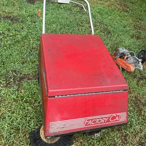 Factory Cat Midel 34 Floor Sweeper