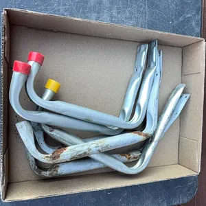 Hanging wall brackets