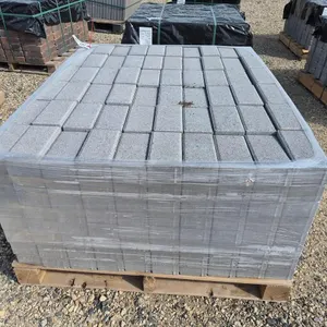 Pallet Of 7 1/2" X 4" Natural Patio Stones
 UNRESERVED
