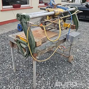 250V Table Saw 