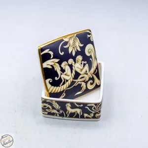 WEDGEWOOD BONE CHINA TRINKET BOX