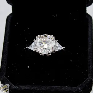 #4829-5.00 CT GRA CERTIFIED ROUND BRILLIANT