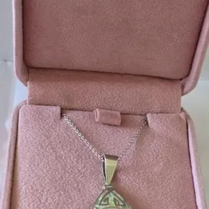 950 Sterling Silver Pendent Necklace
