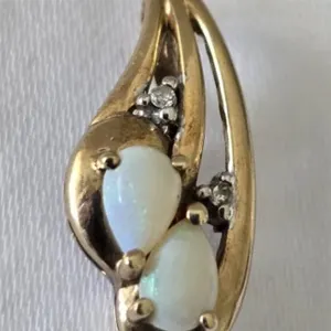 Opal & Diamond 10K Gold Pendent