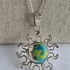 925 Sterling Silver 22" Chain & Moon Pendent