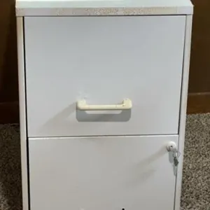 2 Drawer Office File Cabinet with Keys