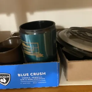Hot Plate, Misc Lightbulbs, Mugs