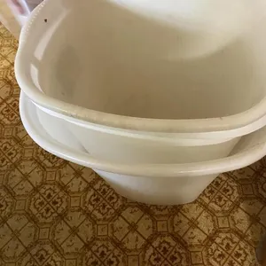 3 Trash Cans