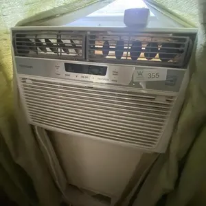 Frigidaire Room Air Conditioner 6000 BTU