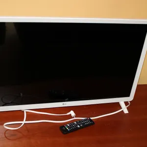 LG 32" Television