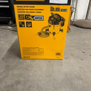 DEWALT Wet/Dry Vacuum
