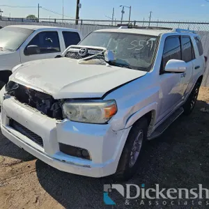 2011 TOYT 4RUNNER UP JTEZU5JR5B5030702