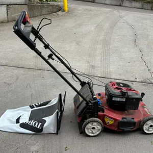 Toro 22" Self-Propelled Recycler Mower