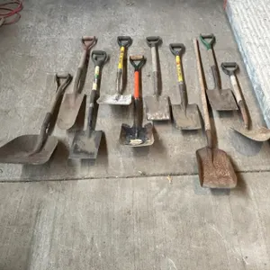 (11) Assorted Shovels