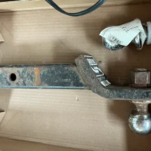 Reese Hitch with 2" Ball and 2" Ball