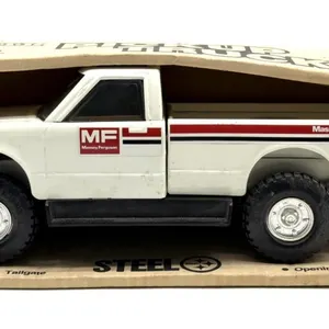 Ertl Massey Ferguson Pickup Truck 1/16 Scale