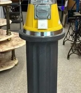 Double Bubble Bubble Gum Dispenser On Plastic