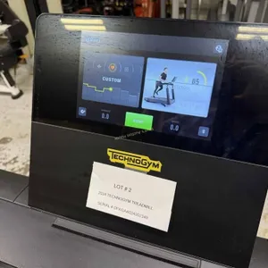 Technogym  Excite Live Run Live 10 P 500 treadmill