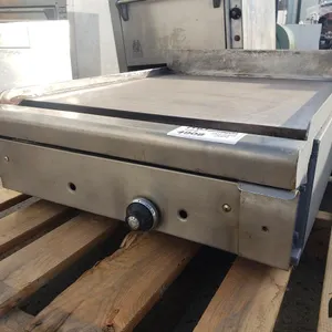Griddle
 UNRESERVED