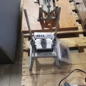 Slicer/Cutter Device
 UNRESERVED
