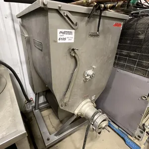 Hobart MG2032 Meat Grinder/Mixer
 UNRESERVED