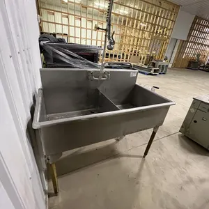 Stainless Steel 2-Compartent Sink
 UNRESERVED