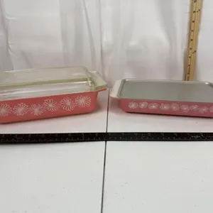 Pyrex Pink Cinderella 2pc Casserole Set