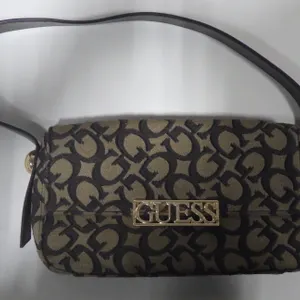 Guess Hand Bag
