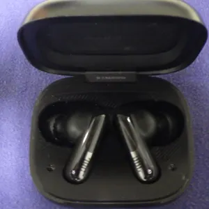 JBL Live Beam 3 Earbuds