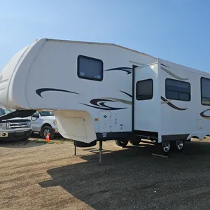 2008  Pilgrim International  272BHSS-5  T/A 5th Wheel
