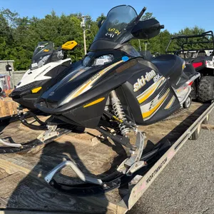 2005 SKIDOO GSX E LIMITED SNOWMOBILE SN: 2BPSDD5AX5V000209